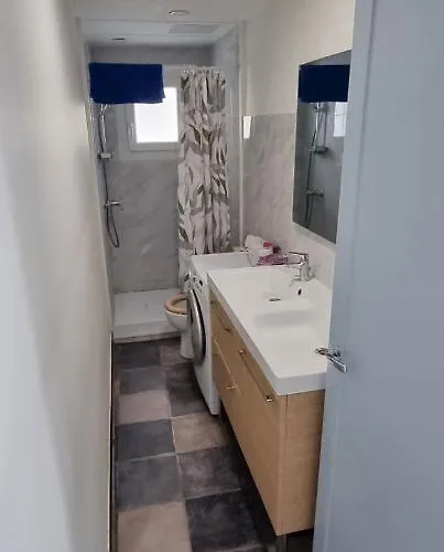 Sadi Carnot Apartment *